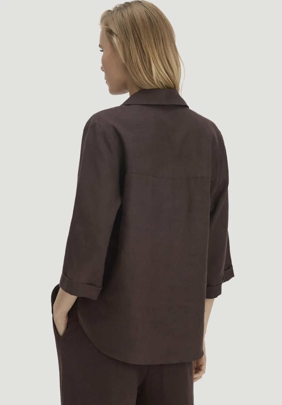 hessnatur Bluse Relaxed aus reinem Leinen von kakao braun New