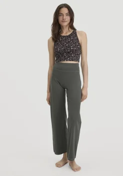 hessnatur Bustier Highneck ACTIVE LIGHT aus Bio-Baumwolle von tannengrün Clearance