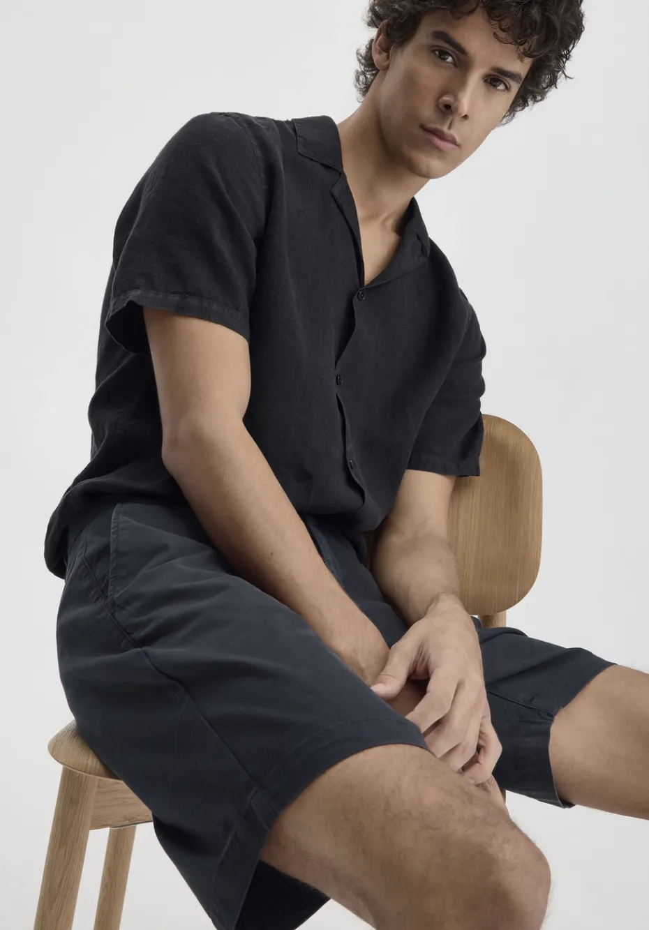 hessnatur Chino Shorts LENN Regular aus Bio-Baumwolle von marine Online