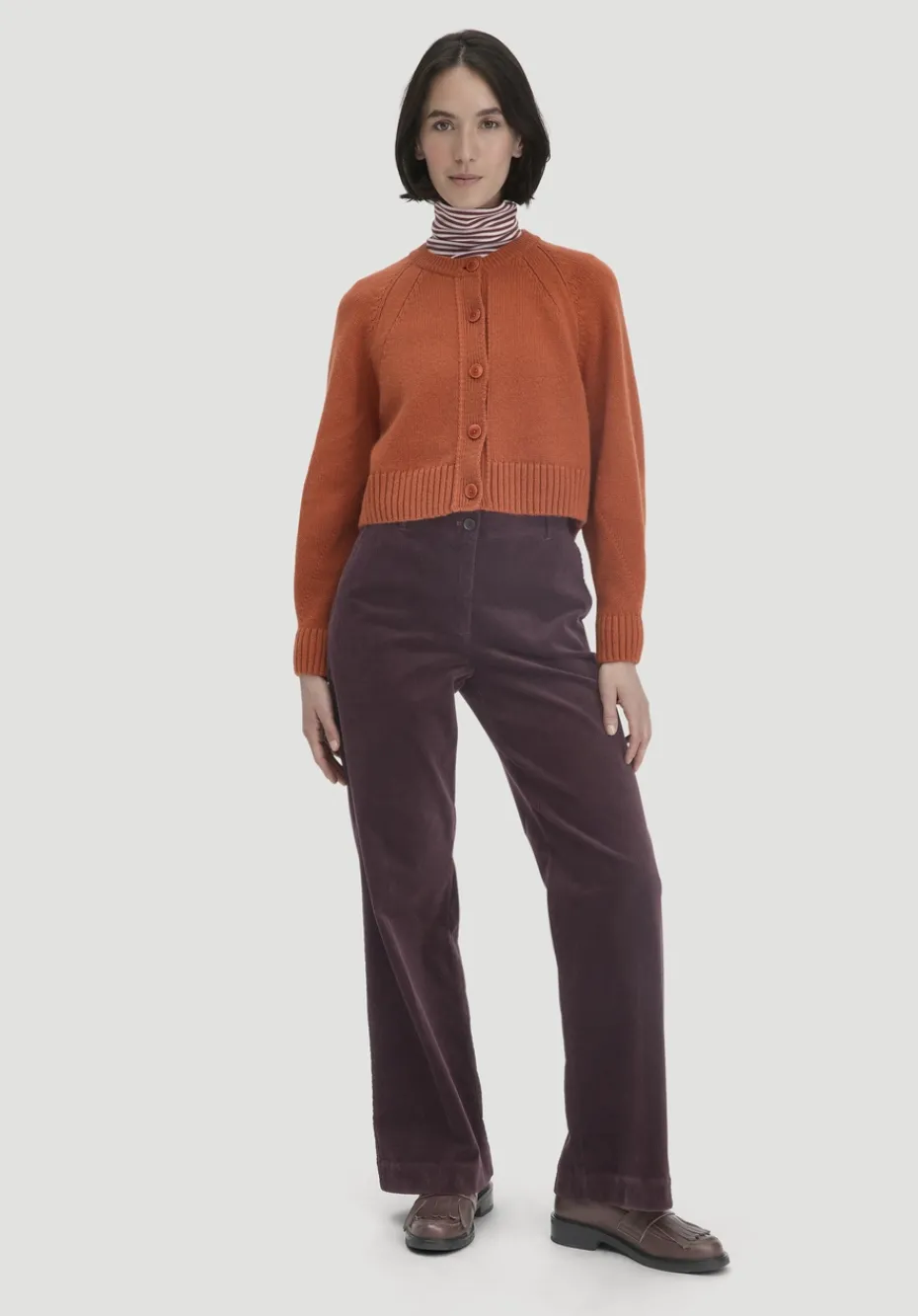 hessnatur Cordhose Wide Leg Relaxed aus Bio-Baumwolle von schwarzbeere Hot