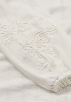 hessnatur Embroidery Bluse Relaxed aus Bio-Baumwolle mit Leinen von naturweiss New