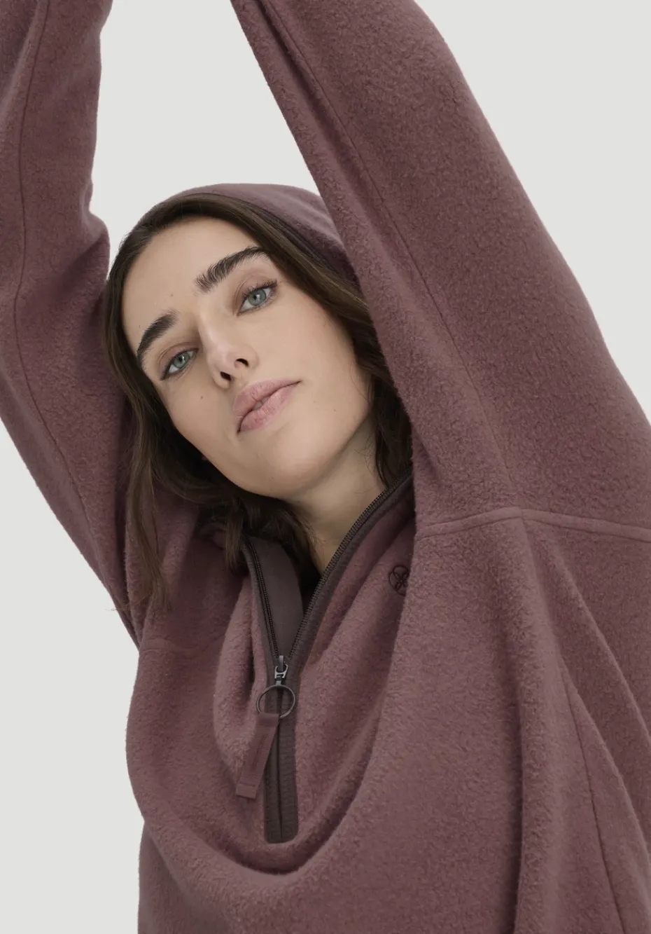 hessnatur Fleece Hoodie Relaxed ACTIVE LIGHT aus reiner Bio-Baumwolle von rosébraun Clearance