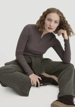 hessnatur Fleece Hose Relaxed ACTIVE LIGHT aus reiner Bio-Baumwolle von tannengrün Sale
