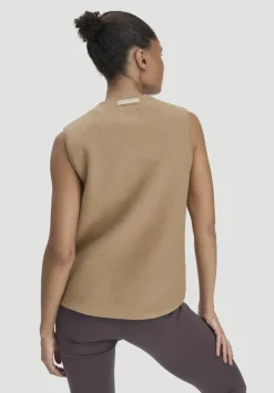 hessnatur Fleece Weste Relaxed ACTIVE LIGHT aus reiner Bio-Baumwolle von camelbraun Hot
