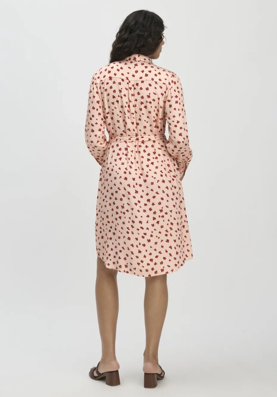 hessnatur Gewebe Hemdblusenkleid Knielang aus reiner LENZING™ ECOVERO™ Viskose von pfirsichrot Outlet