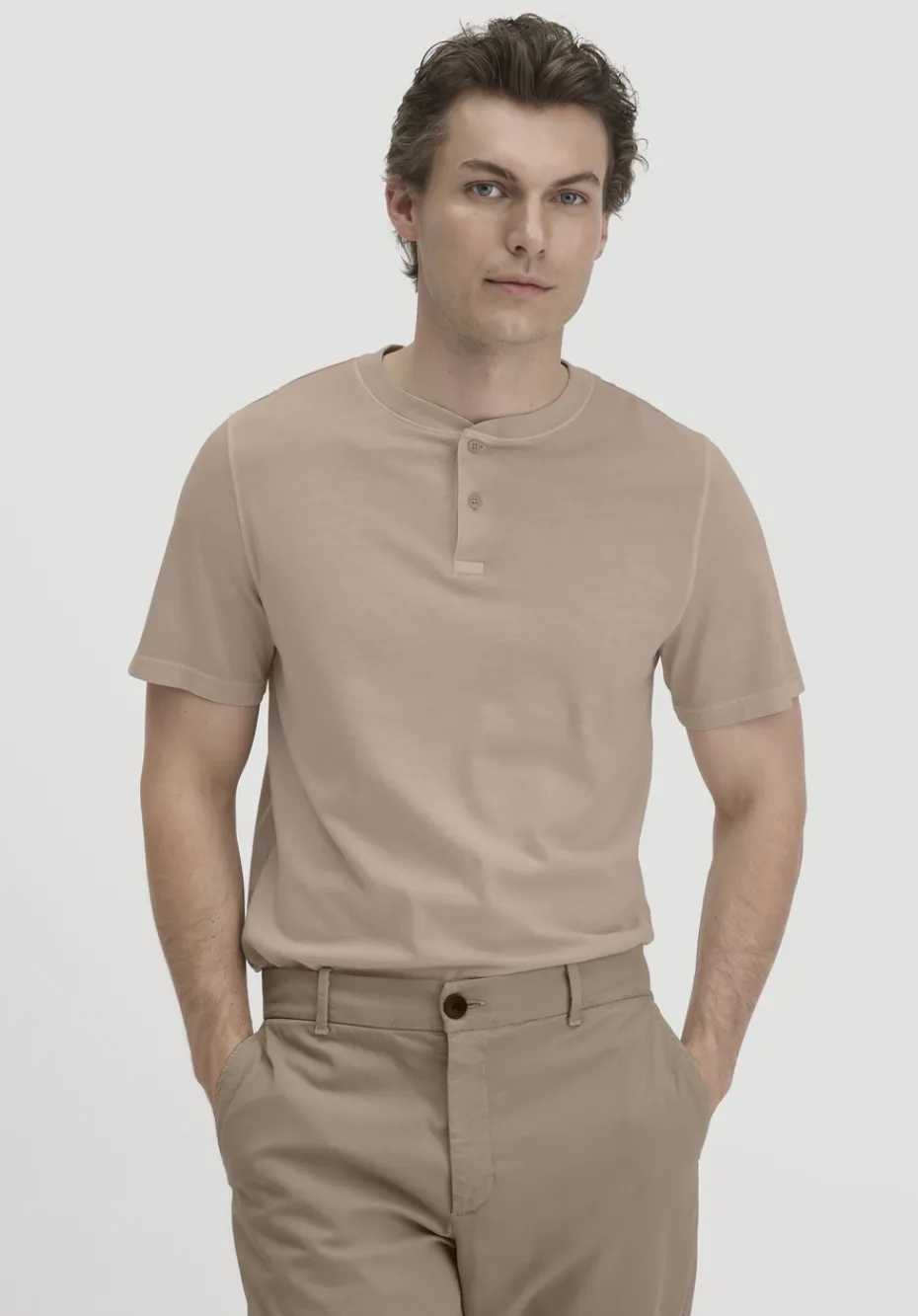 hessnatur Heavy Jersey Henley Shirt Relaxed aus reiner Bio-Baumwolle von taupe Clearance