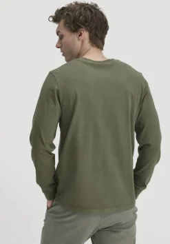 hessnatur Heavy Jersey Longsleeve Relaxed aus reiner Bio-Baumwolle von oliv Outlet