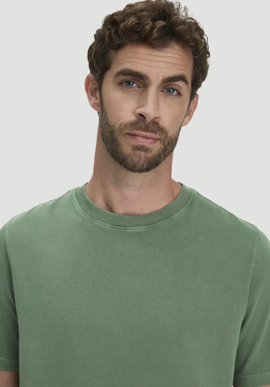 hessnatur Heavy Jersey Shirt Relaxed aus reiner Bio-Baumwolle von efeugrün