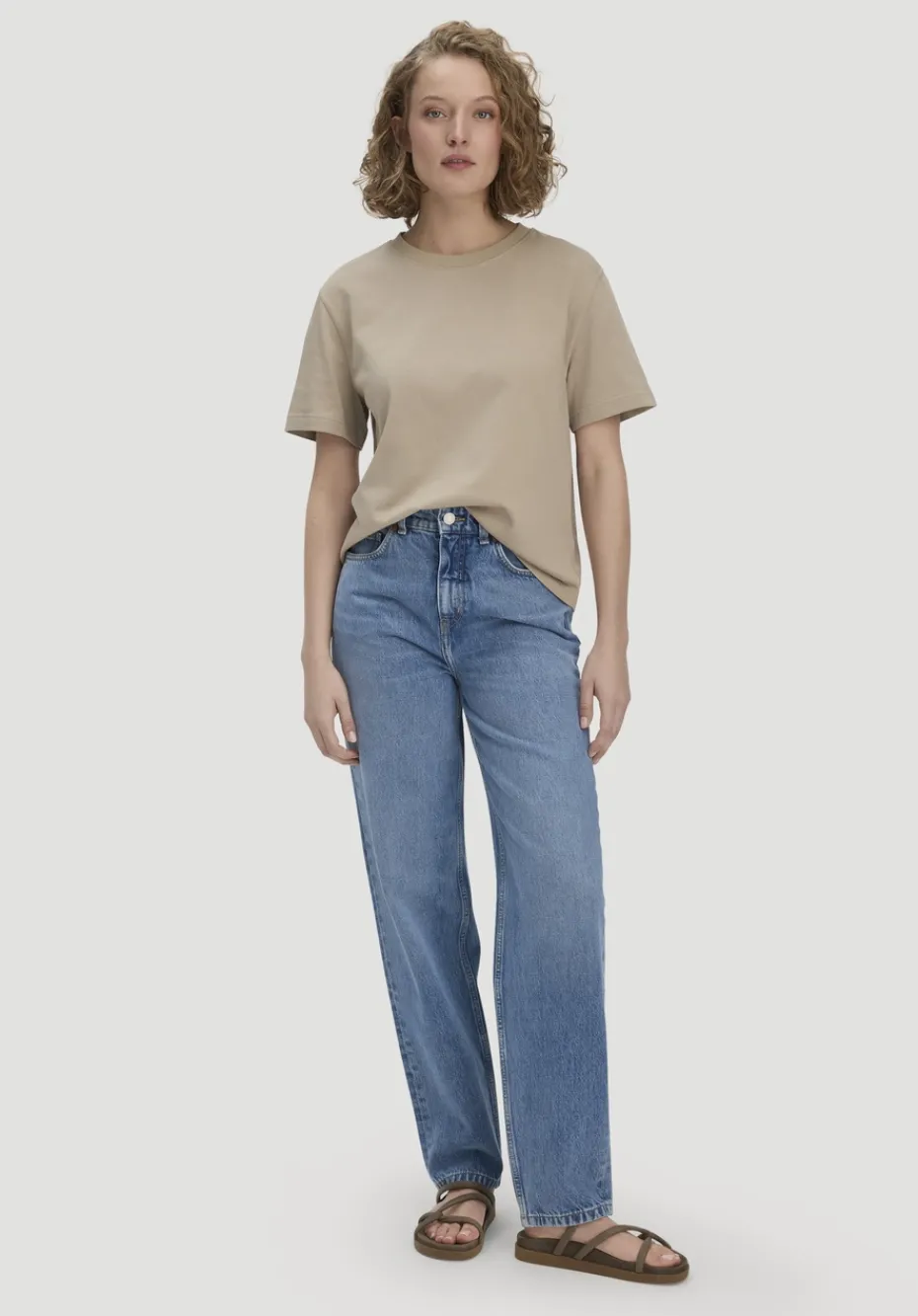 hessnatur Heavy Jersey T-Shirt aus reiner Bio-Baumwolle von sand Hot