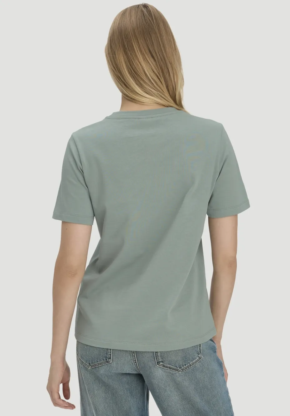 hessnatur Heavy T-Shirt Relaxed aus reiner Bio-Baumwolle von mattgrün Online