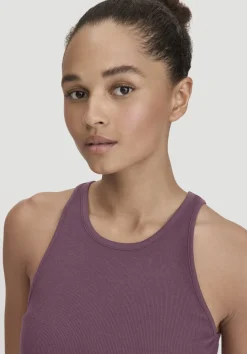 hessnatur High-Neck Ribtop SOFT RIB aus Bio-Baumwolle von brombeere