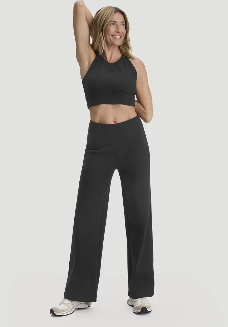 hessnatur Hose Wide Leg ACTIVE COMFORT aus Bio-Baumwolle von schwarz Outlet