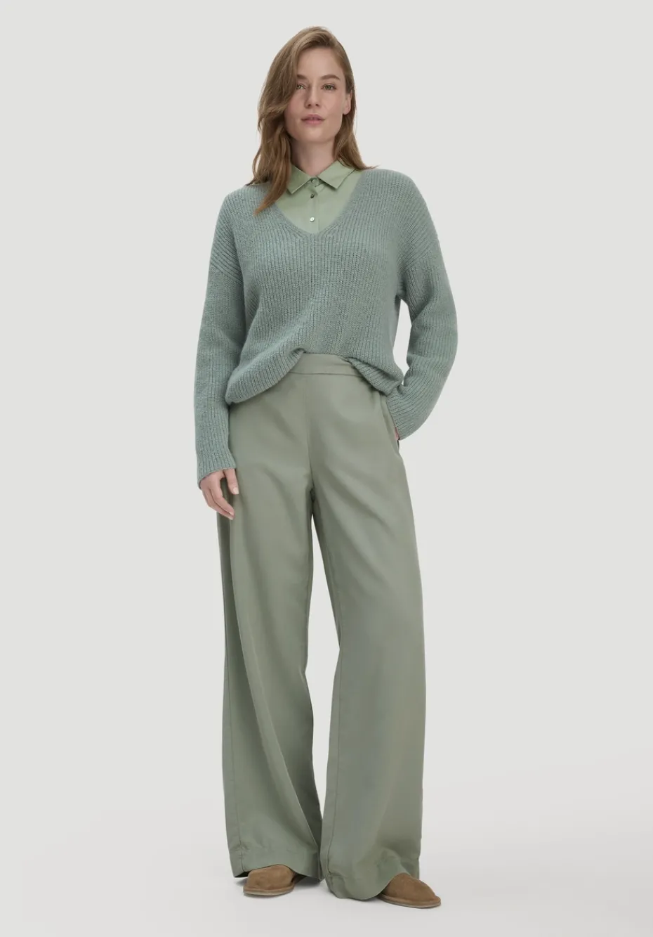 hessnatur Hose Wide Leg aus TENCEL™ Lyocell von mattgrün Best