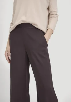 hessnatur Hose Wide Leg Relaxed aus reiner LENZING™ ECOVERO™ Viskose von schwarzbeere Hot