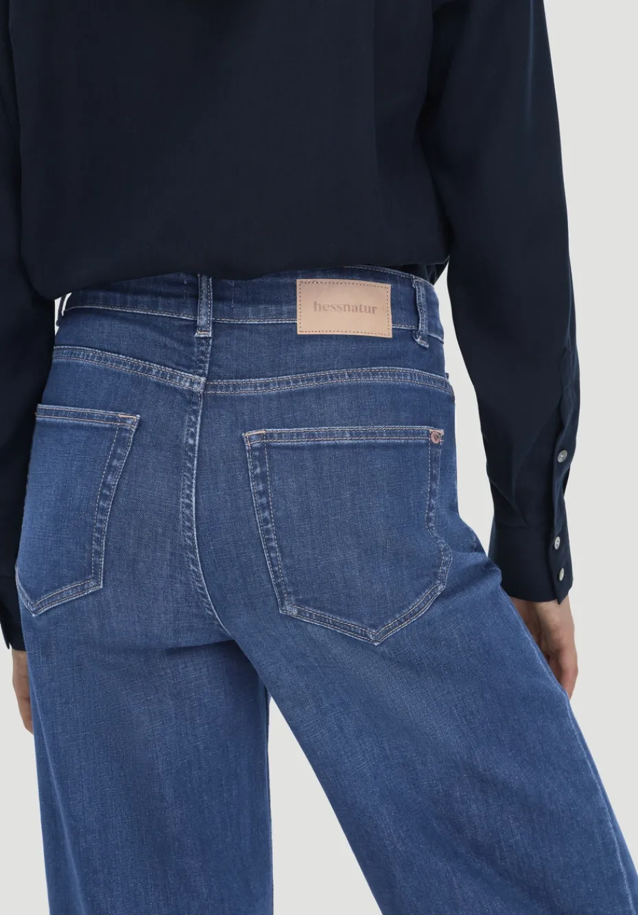 hessnatur Jeans ALVA Wide Leg aus Bio-Denim von pure blue Hot