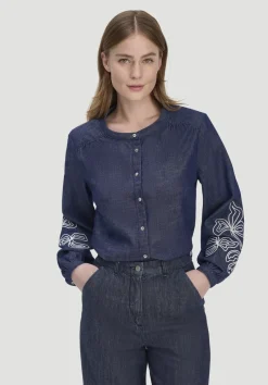 hessnatur Jeans Bluse Embroidery Relaxed aus reiner Bio-Baumwolle von pure blue Best