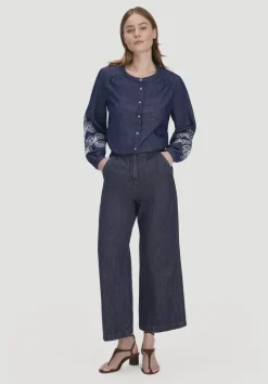 hessnatur Jeans Bluse Embroidery Relaxed aus reiner Bio-Baumwolle von pure blue Best