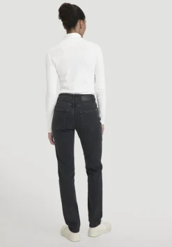 hessnatur Jeans HANNA High Rise Mom aus Bio-Denim von schwarz