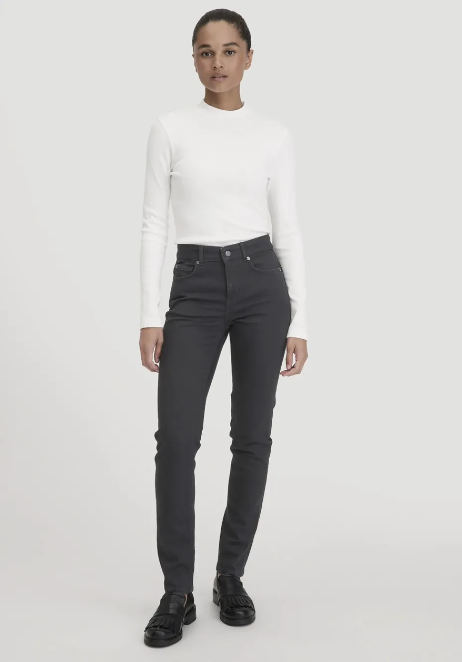 hessnatur Jeans LEA Slim aus Bio-Denim von black Hot