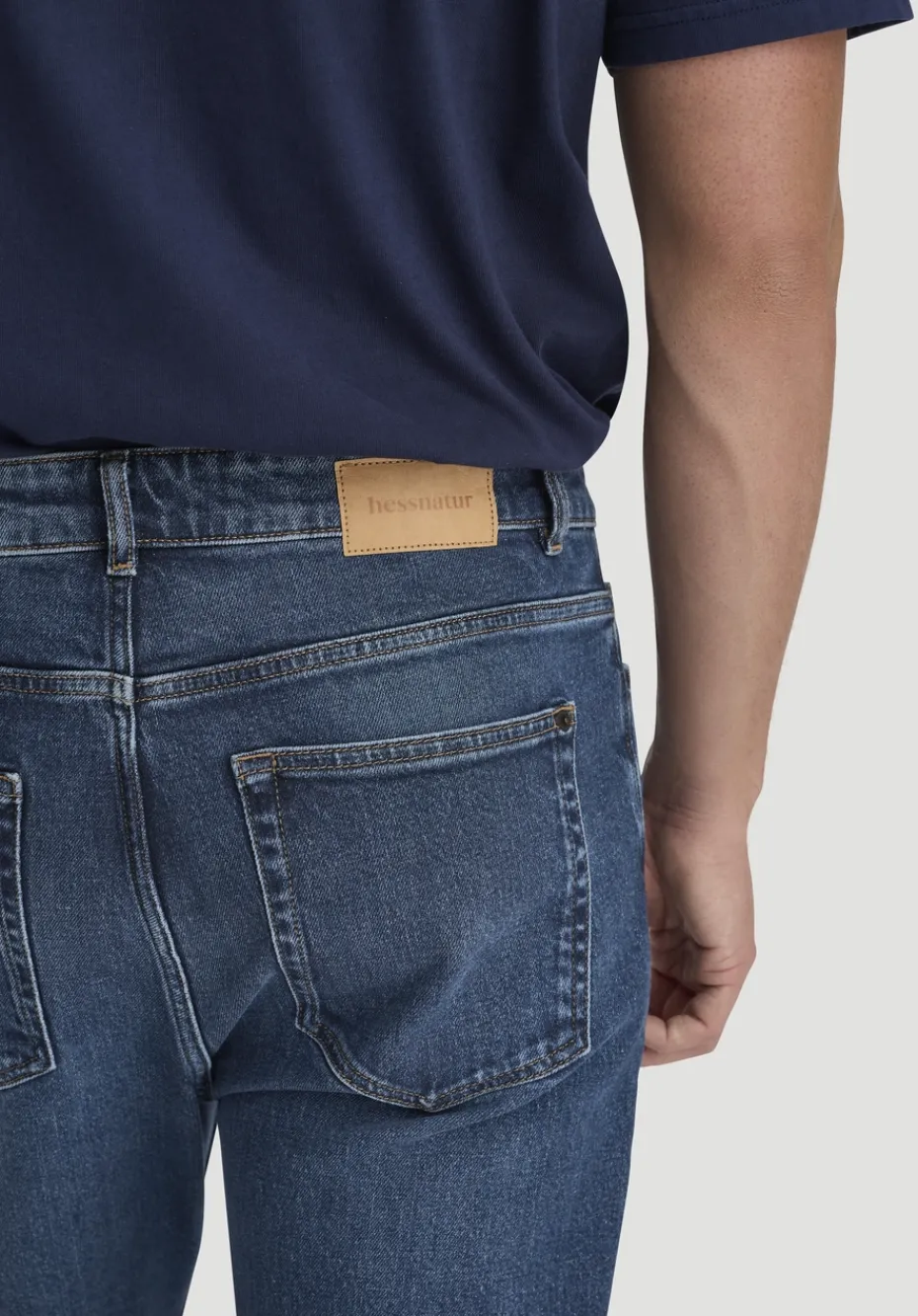 hessnatur Jeans MADS Relaxed Tapered aus Bio-Denim von dark blue