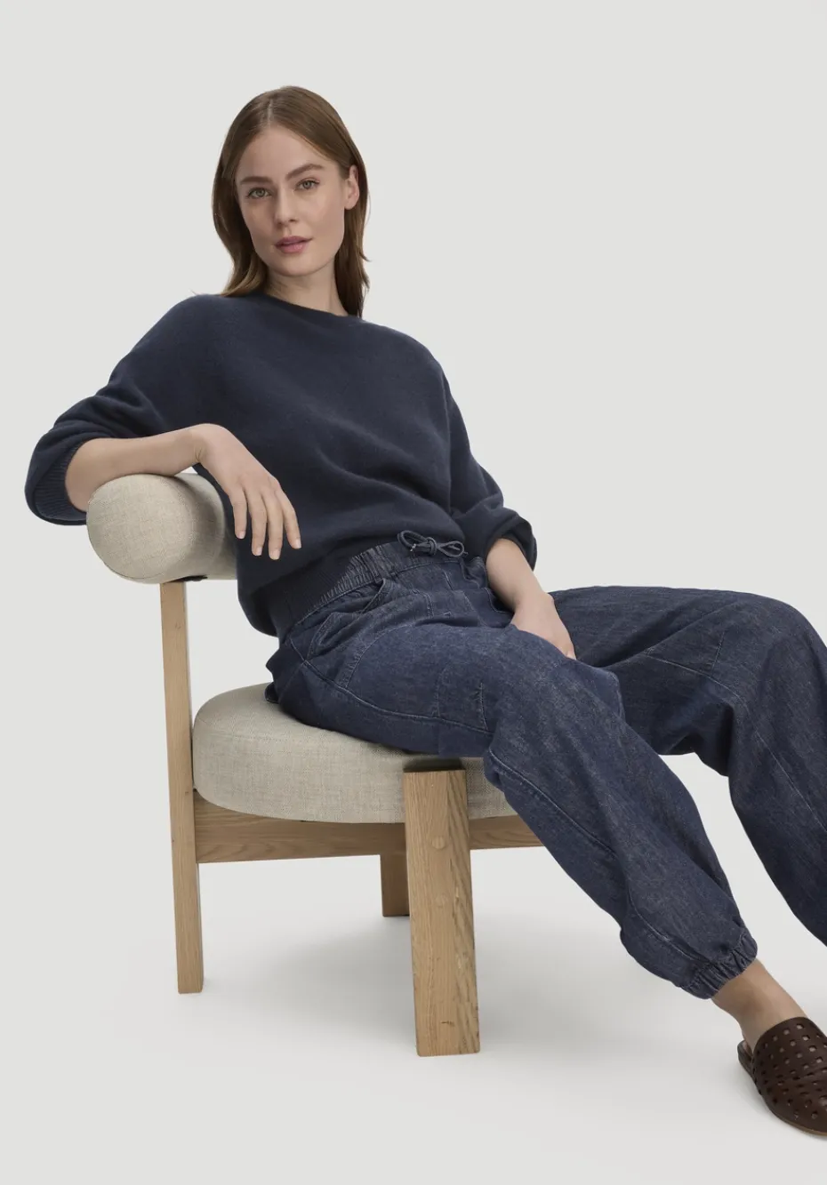hessnatur Jeans Soft Utillity aus Bio-Denim mit Kapok von medium blue Outlet