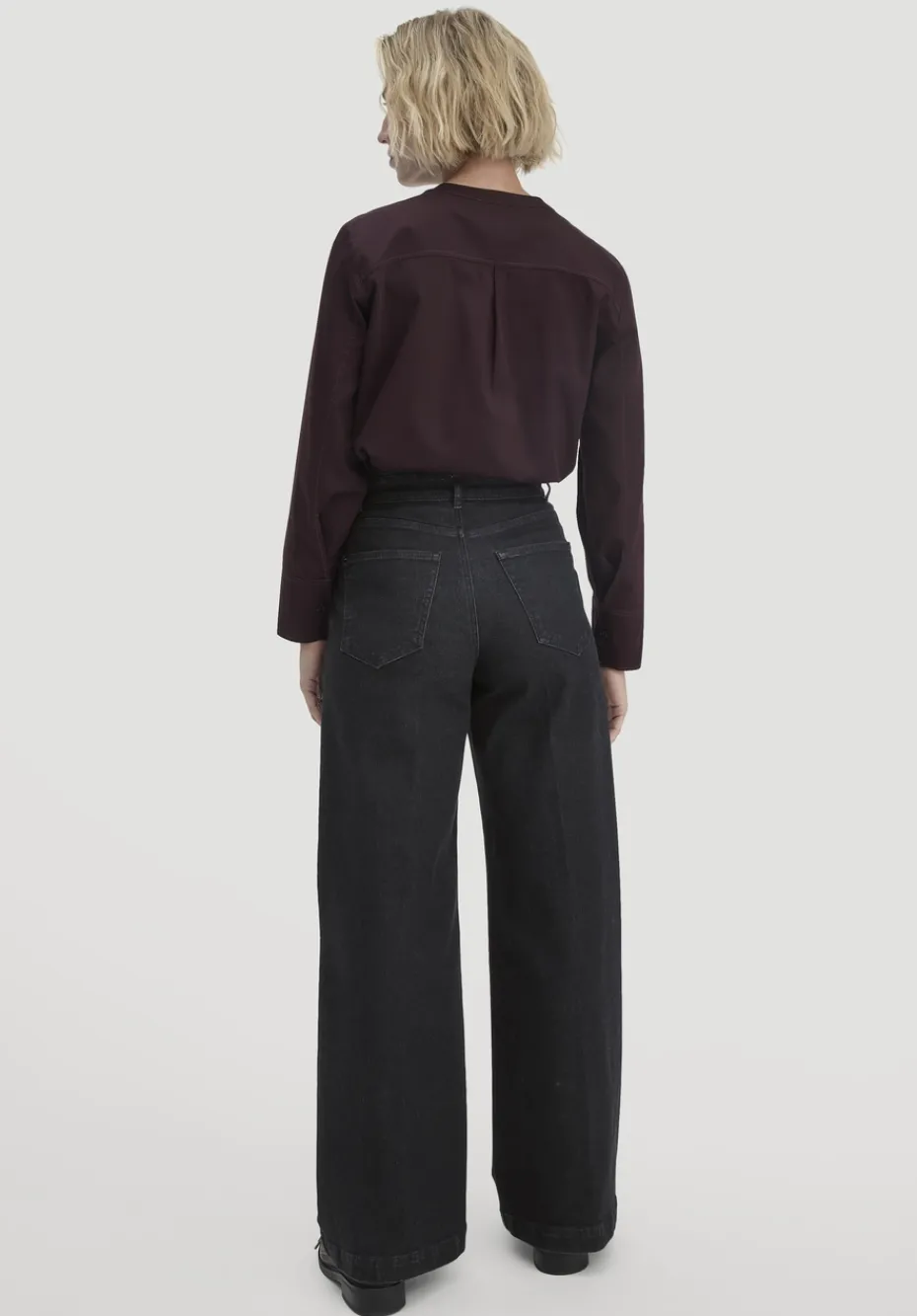 hessnatur Jeans Super Wide Leg BETTER RECYCLING aus Bio-Denim von black Online