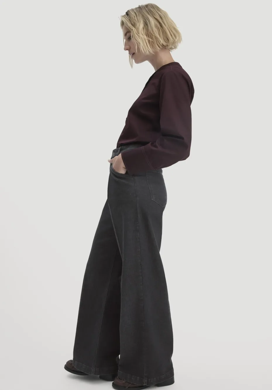 hessnatur Jeans Super Wide Leg BETTER RECYCLING aus Bio-Denim von black Online