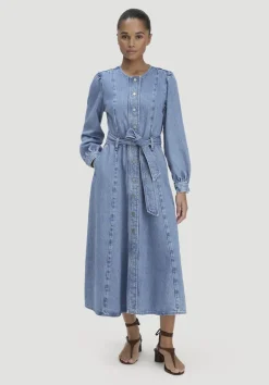 hessnatur Jeanskleid Regular Midi aus Bio-Baumwolle und TENCEL™ Lyocell von light blue Clearance