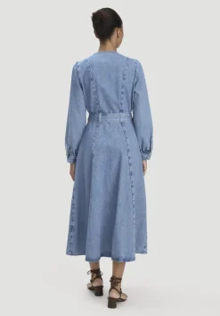 hessnatur Jeanskleid Regular Midi aus Bio-Baumwolle und TENCEL™ Lyocell von light blue Clearance