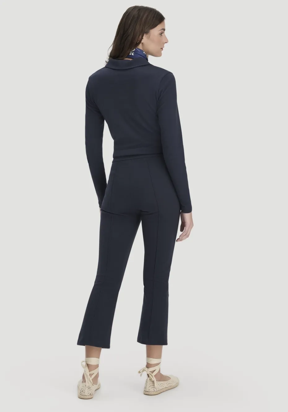 hessnatur Jersey Hose Culotte Slim Leg aus Bio-Baumwolle von marine Sale