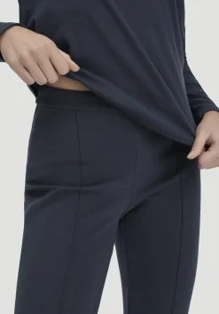 hessnatur Jersey Hose Culotte Slim Leg aus Bio-Baumwolle von marine Sale