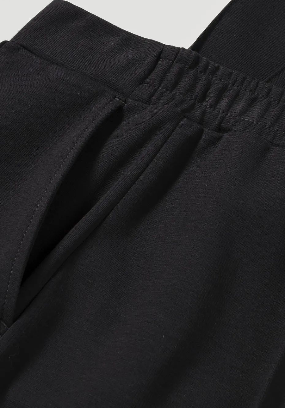 hessnatur Jersey Hose Wide Leg Relaxed aus Bio-Baumwolle von schwarz Sale