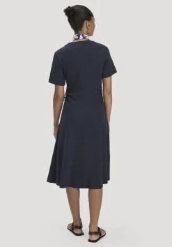 hessnatur Jersey Kleid Kniebedeckend Slim aus reiner Bio-Baumwolle von marine Sale