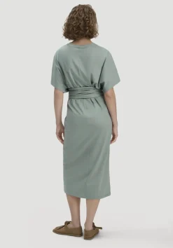 hessnatur Jersey Kleid Midi Oversize aus reiner Bio-Baumwolle von mattgrün Hot