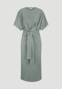 hessnatur Jersey Kleid Midi Oversize aus reiner Bio-Baumwolle von mattgrün Hot