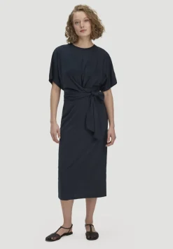hessnatur Jersey Kleid Midi Oversize aus reiner Bio-Baumwolle von marine New