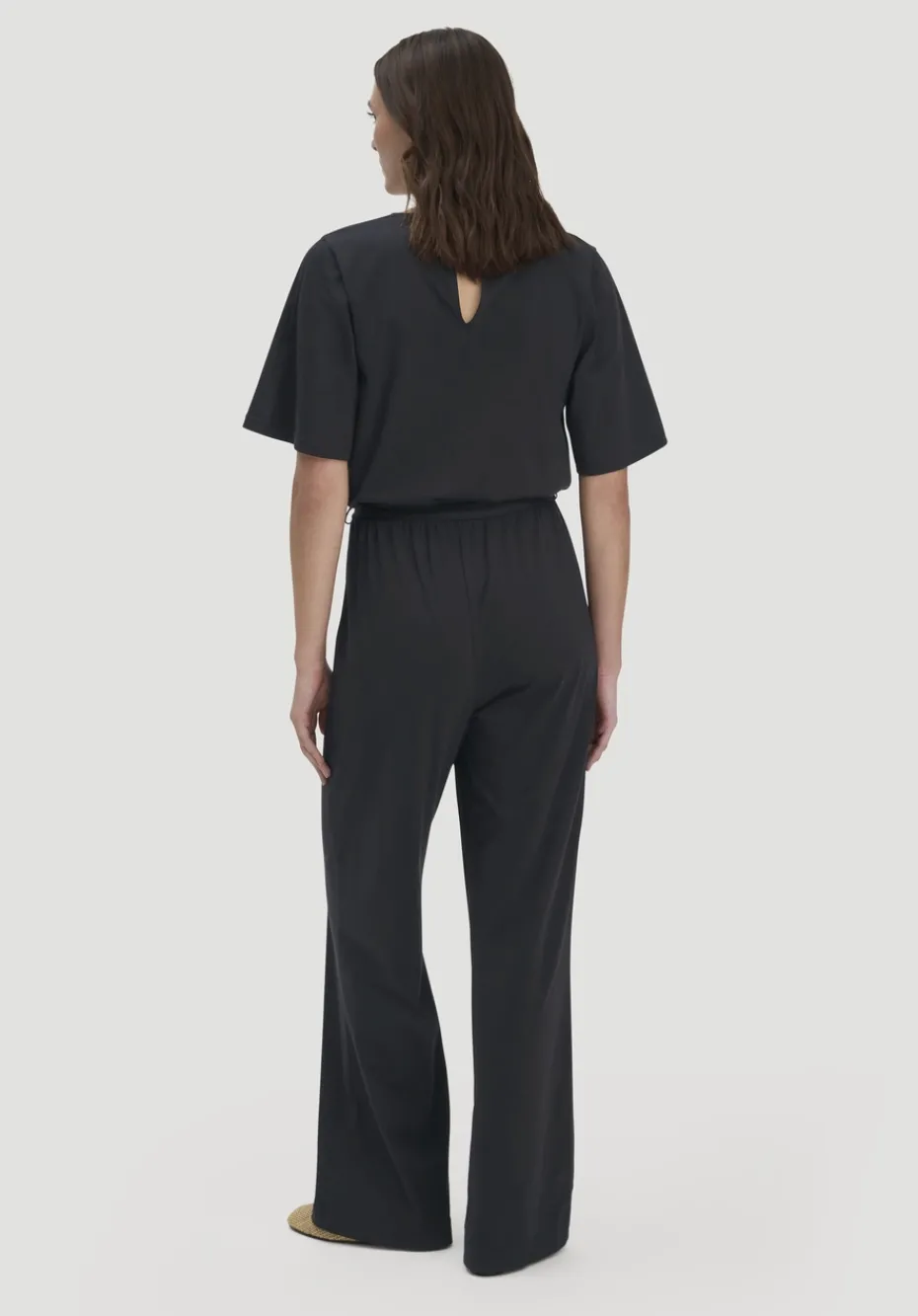hessnatur Jersey Overall Relaxed aus reiner Bio-Baumwolle von schwarz Discount