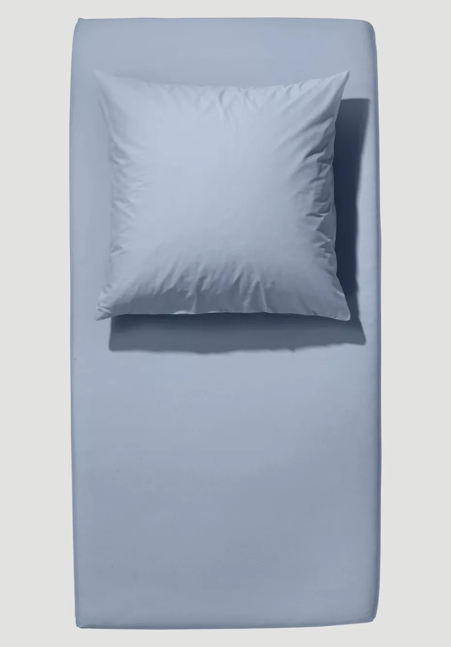 hessnatur Jersey Spannbettlaken aus reiner Bio-Baumwolle von himmelblau Hot