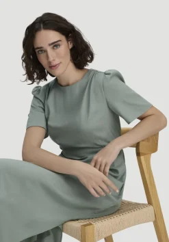 hessnatur Kleid mit Raffung Midi aus reinem SaXcell®Lyocell von mattgrün Sale