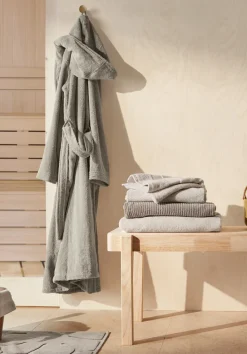 hessnatur Langer Bademantel Relaxed aus reiner Bio-Baumwolle von kaschmir Best