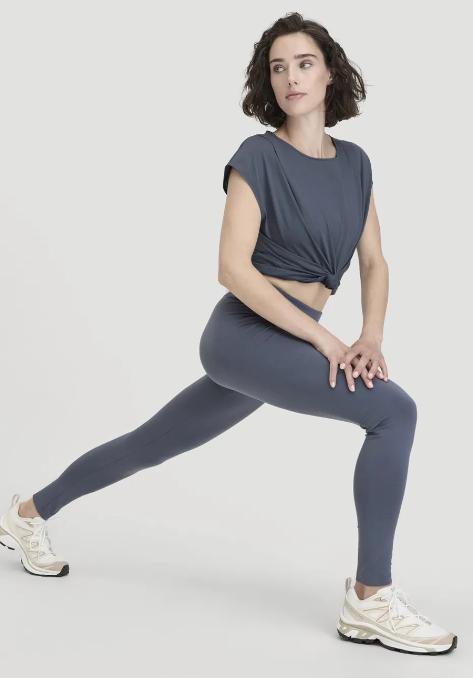 hessnatur Leggings Medium Cut ACTIVE LIGHT aus Bio-Baumwolle von schieferblau