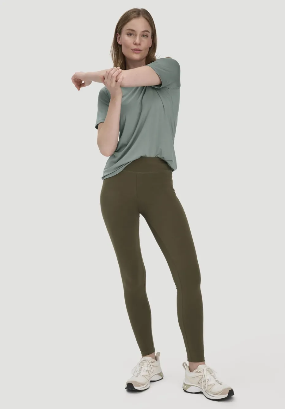 hessnatur Leggings Medium Cut ACTIVE LIGHT aus Bio-Baumwolle von goldoliv Best