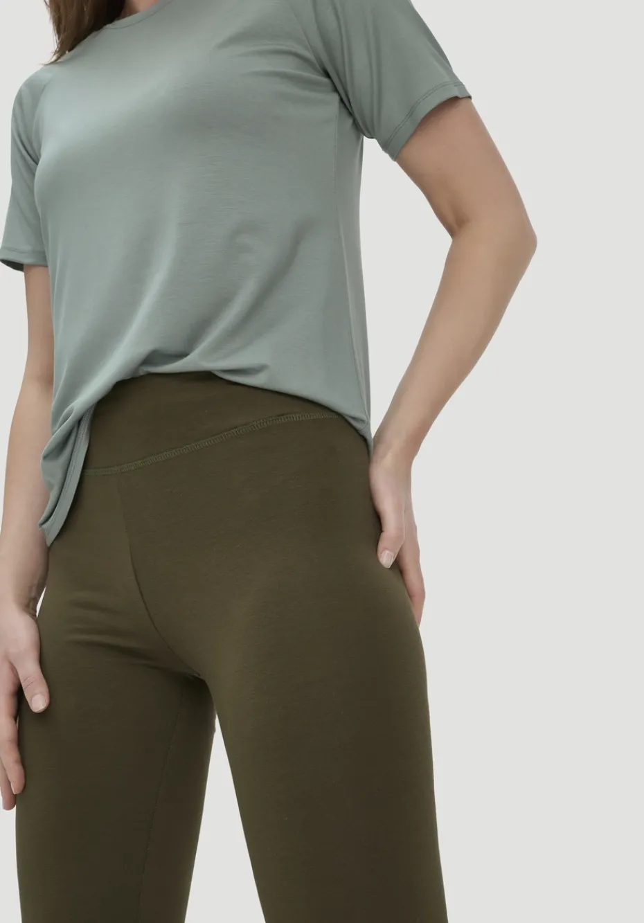 hessnatur Leggings Medium Cut ACTIVE LIGHT aus Bio-Baumwolle von goldoliv Best