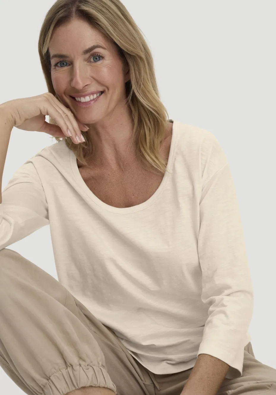 hessnatur Light Slub Longsleeve Relaxed aus reiner Bio-Baumwolle von natur Sale