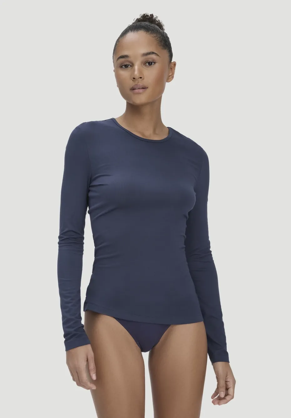 hessnatur Longsleeve PURE FLOW aus TENCEL™ Modal von mitternachtsblau New