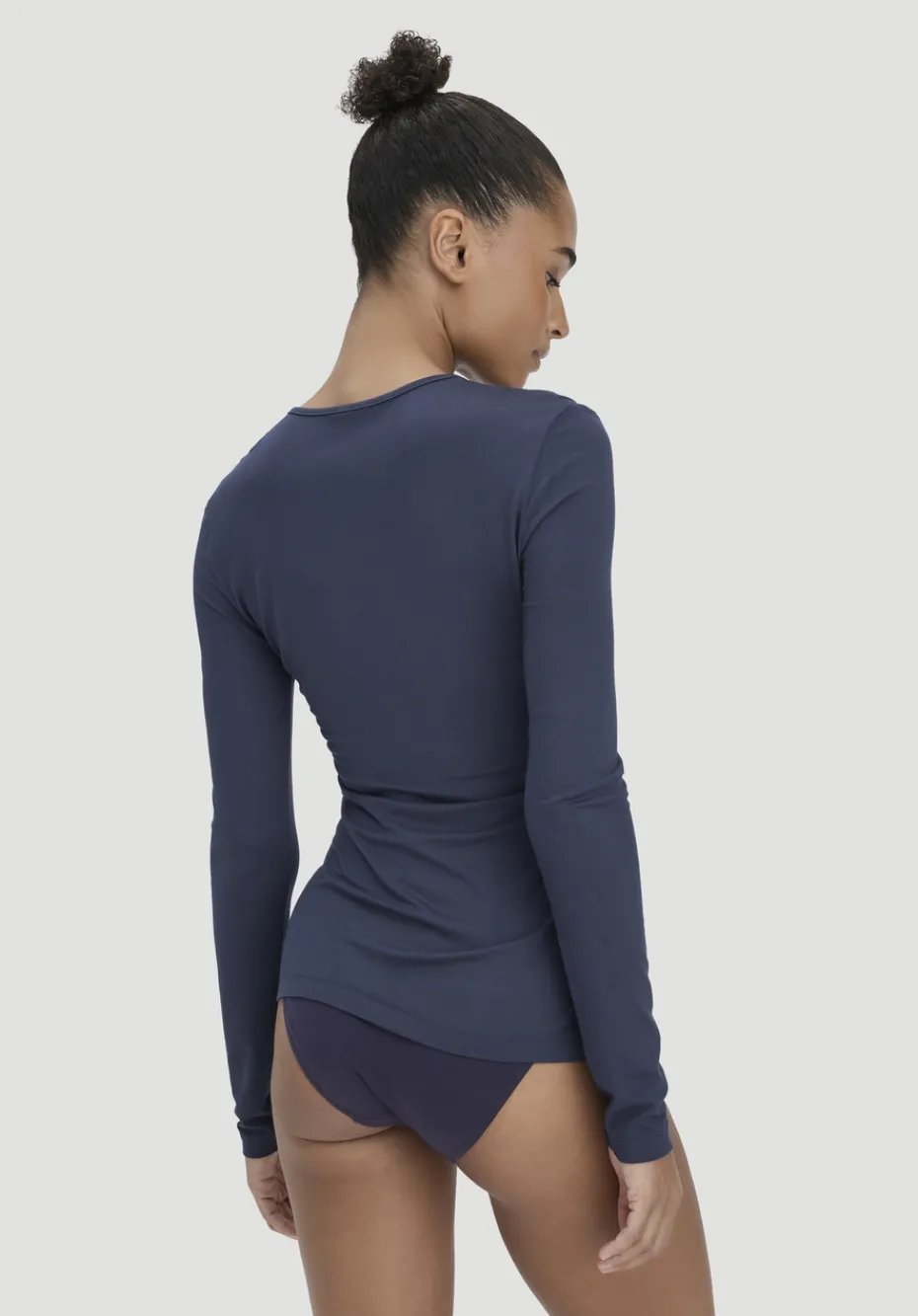hessnatur Longsleeve PURE FLOW aus TENCEL™ Modal von mitternachtsblau New