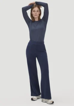 hessnatur Longsleeve Regular ACTIVE COMFORT aus TENCEL™ Lyocell von mitternachtsblau