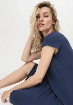 hessnatur Nachthemd PURE FLOW aus TENCEL™ Modal von dunkelblau Sale