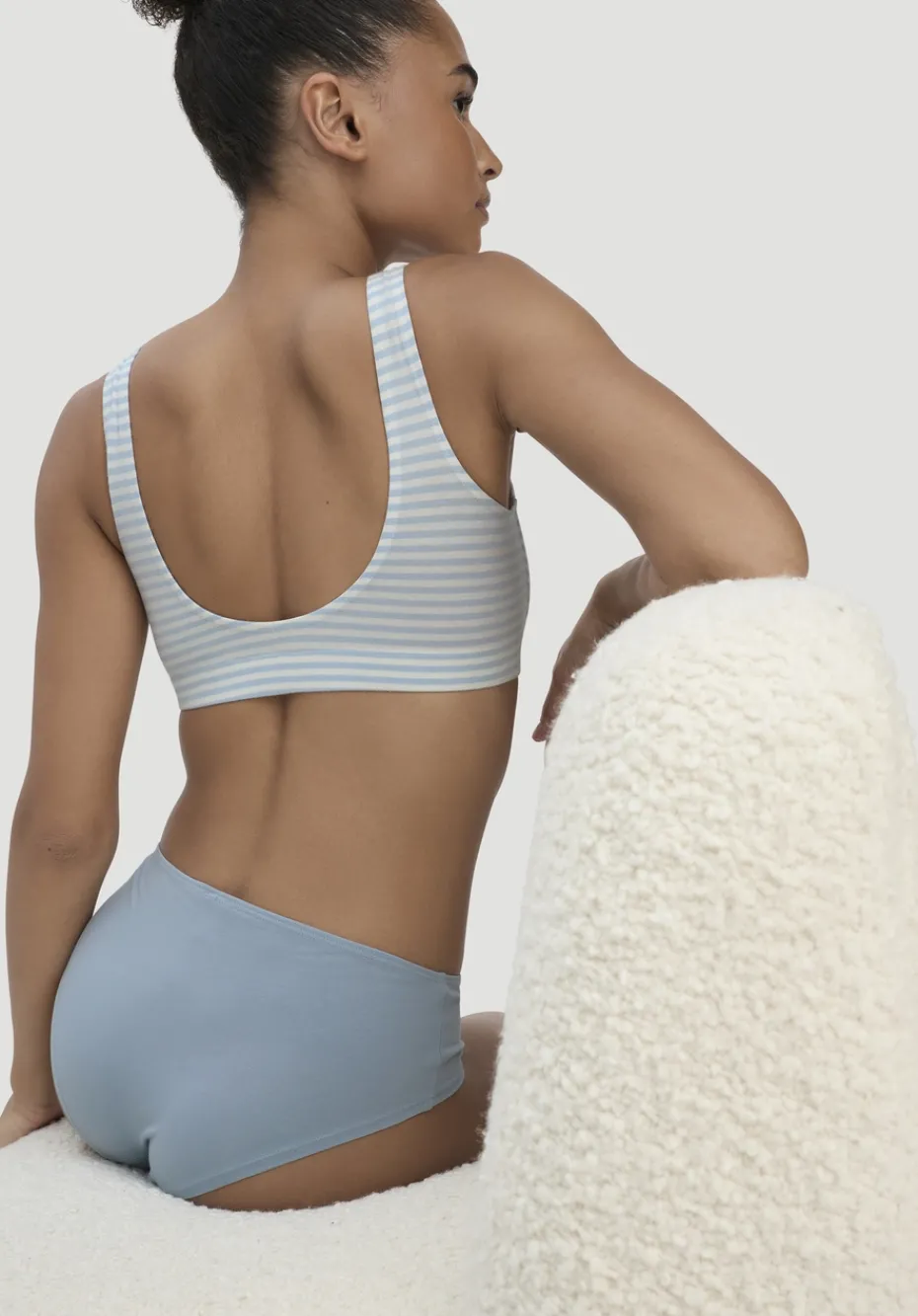 hessnatur Panty Regular Cut im 3er-Pack COTTON FEEL aus Bio-Baumwolle von himmelblau Clearance