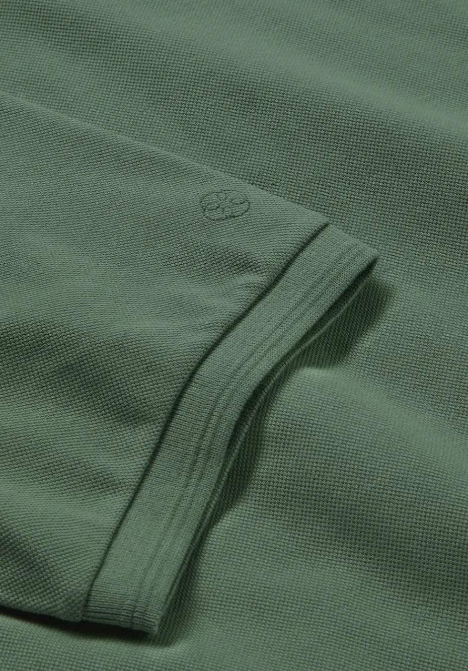 hessnatur Piqué Polo Regular aus reiner Bio-Baumwolle von efeugrün Sale